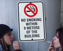 ART_students-smoking