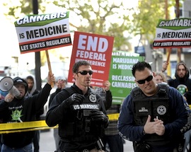 120402-oaksterdam-hmed-11a