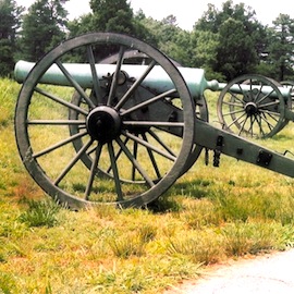 1024px-Cannons_marking_the_location_of_Fort_Stedman