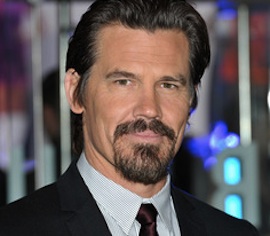 Josh-Brolin-suit