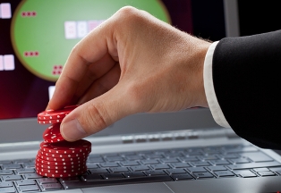 internet gambling chips