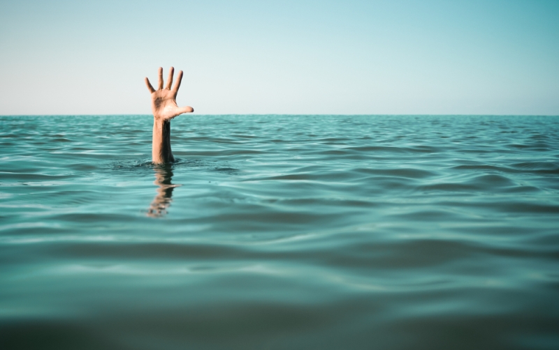 failure hand sea concept