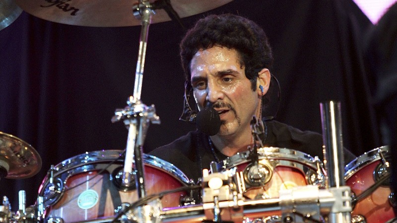 Deen Castronovo