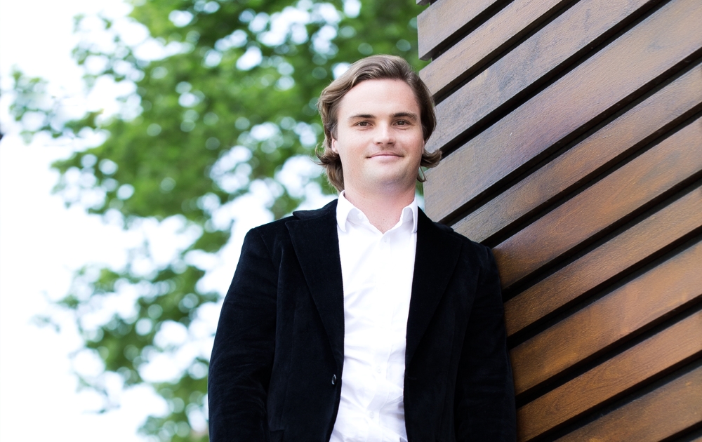 Chris Raine - Hello Sunday Morning