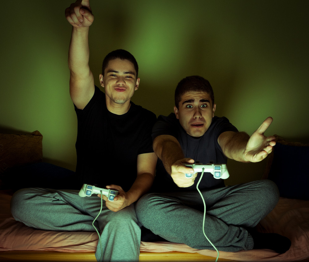 Video Game Addiction More Common Among Young, Single Guys