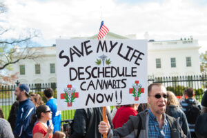 Marijuana Activists Light Up In Front Of White House for Reclassification