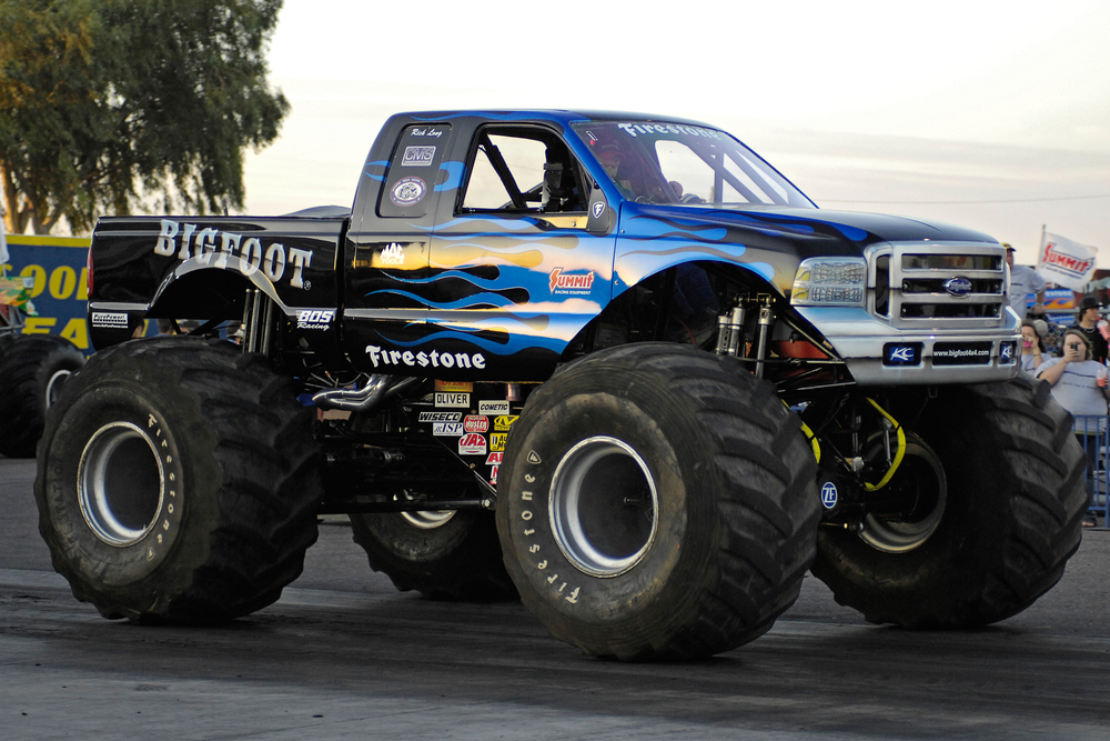 Vigilante Dad in Monster Truck Tries To Save Woman From Heroin