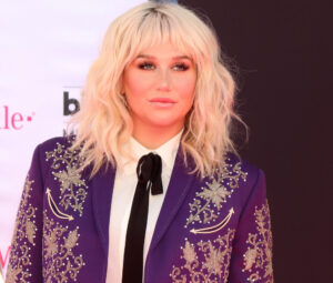Pop Star Kesha Fires Back At Body Shamers In Instagram Post