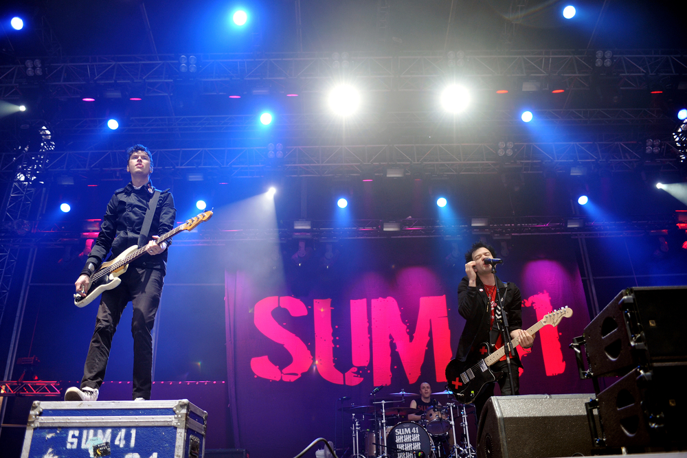 Sum 41's Deryck Whibley To Chronicle Addiction Struggle in Upcoming Album