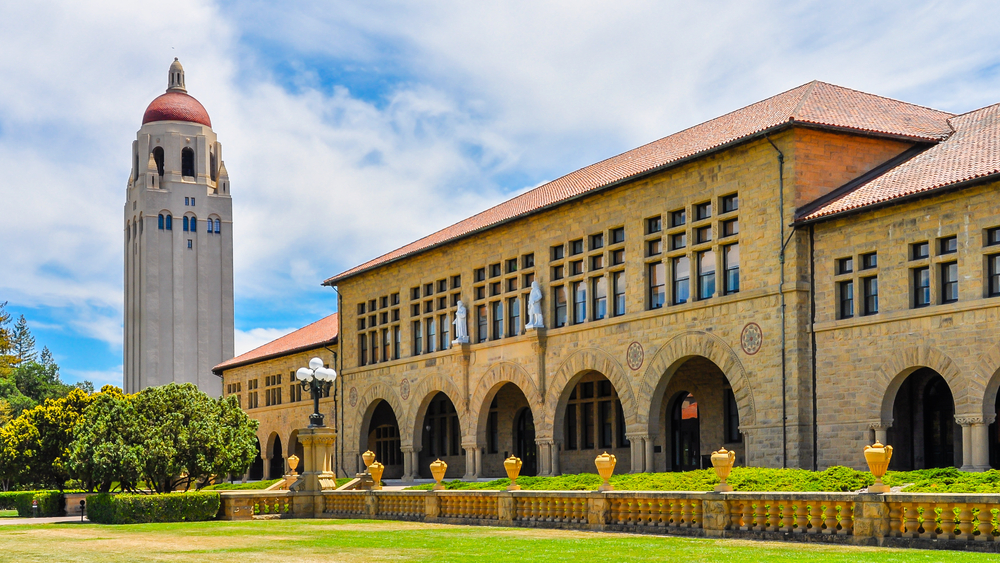 Stanford Bans Hard Alcohol, Limits Bottle Sizes on Campus