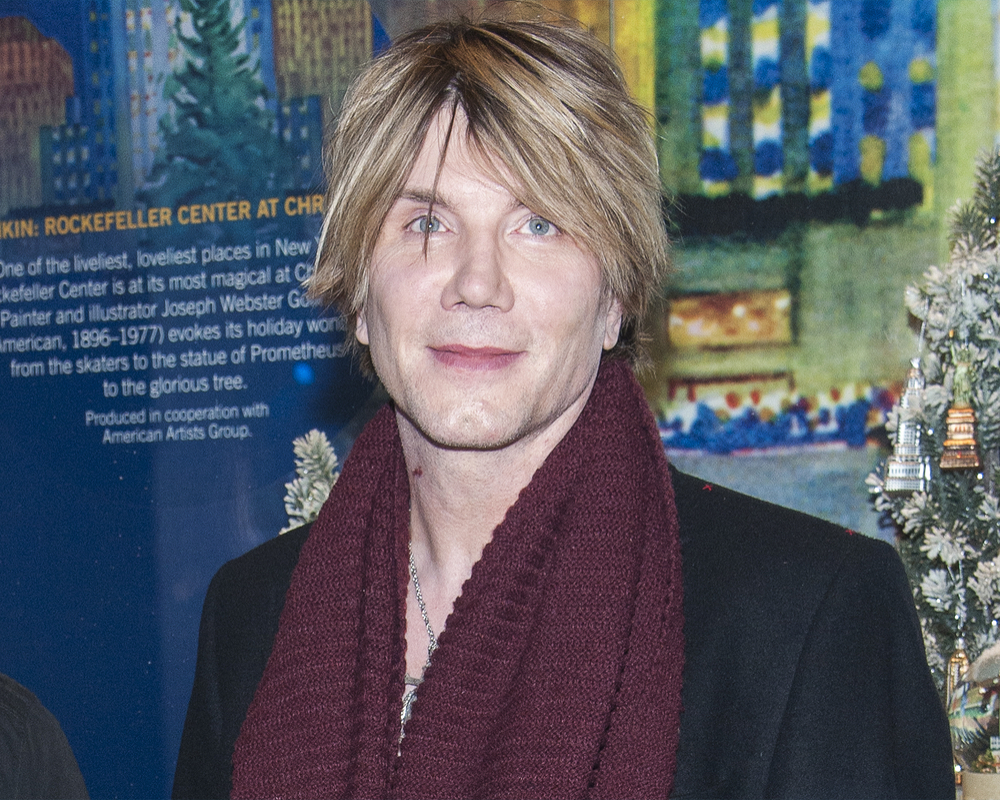 Goo Goo Dolls Singer Johnny Rzeznik Celebrates Getting Sober