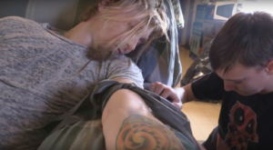 'You Could End Up The Same Way': New ‘Mannequin Challenge’ Video Shows Worst Outcome of Heroin Addiction