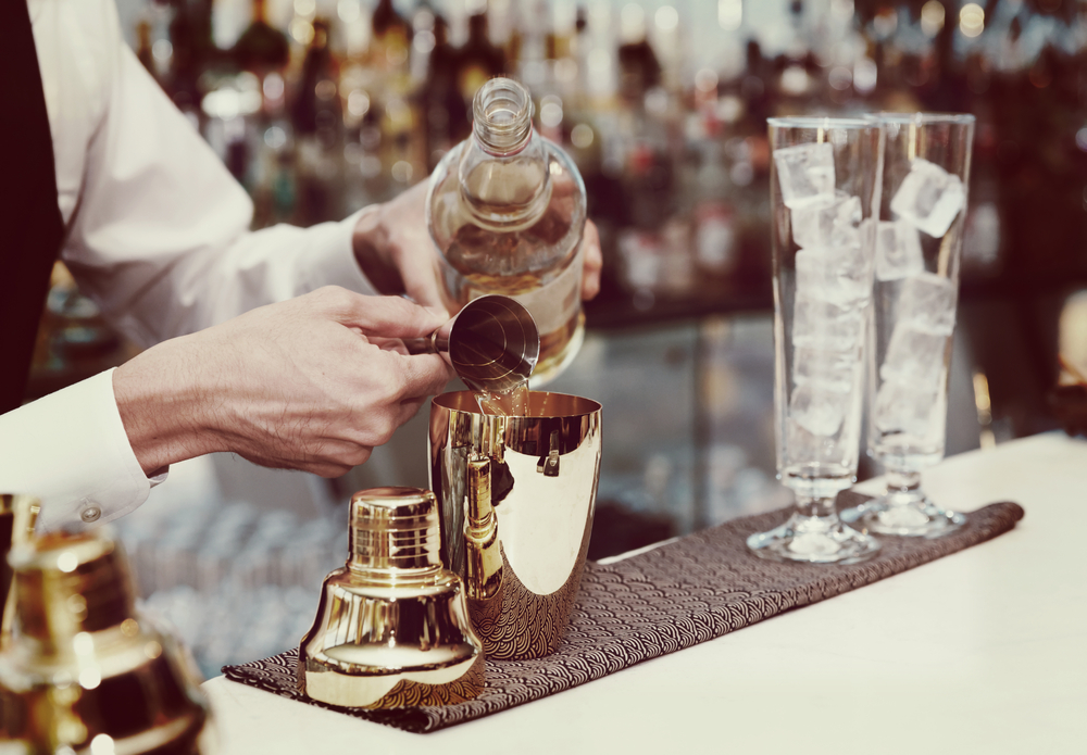 bartender preparing drinks