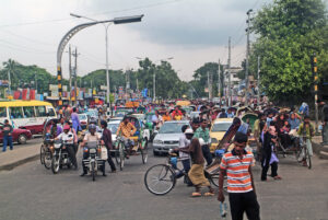 people on the streets of Dhaka in Bangladesh