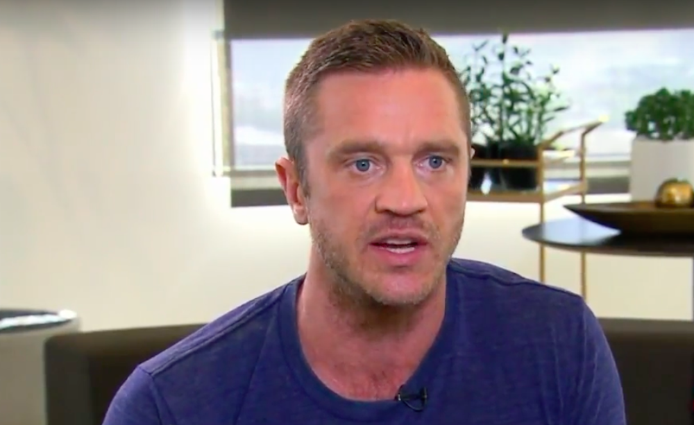 Devon Sawa took to Twitter to celebrate his sober milestone