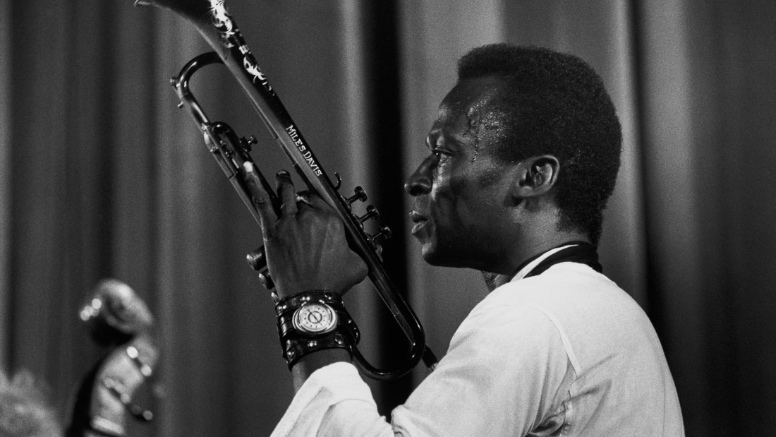 Miles Davis in Birth of the Cool. Depression, racism, and heroin addiction