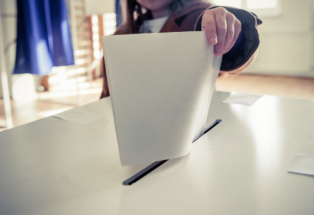 Oregon resident voting on legalizing shrooms, decriminalizing all drugs